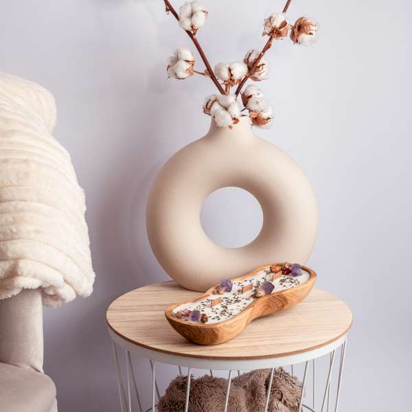 Wavy dough bowl Bergkristal, lavendel en rozen